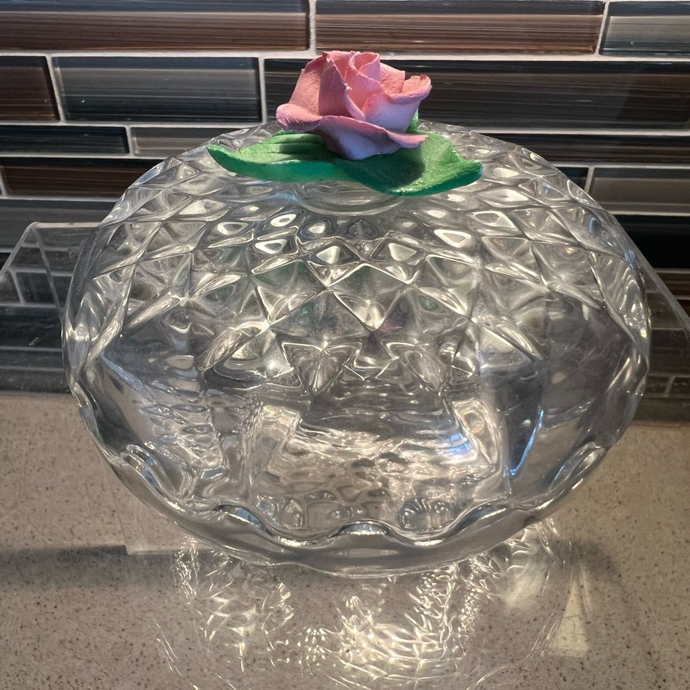 1980s vintage Italian pressed glass diamond pattern lidded dish